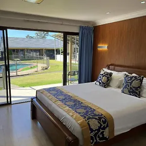 3* Motel Oxley Motor